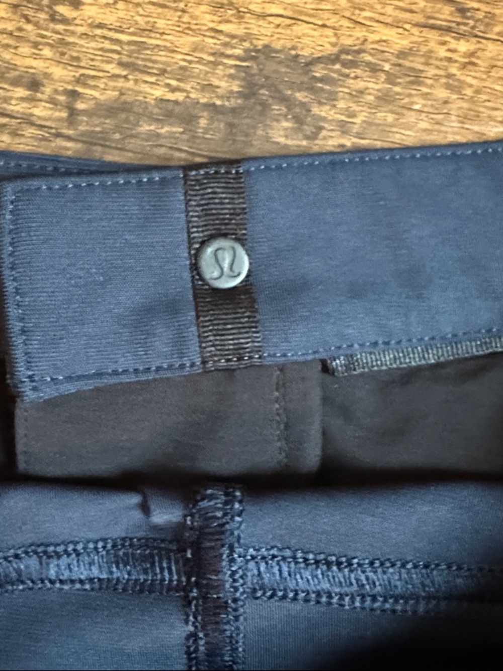 Men’s Lululemon ABC pants in 32W 33L True Navy color. Classic fit. - Picture 5 of 5